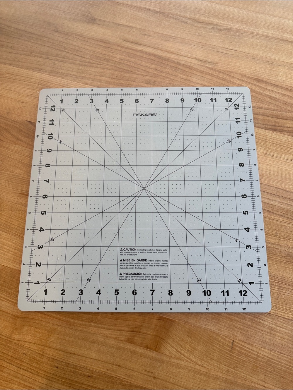 Fiskars 13" x 13" Rotating Cutting Mat - Gray
